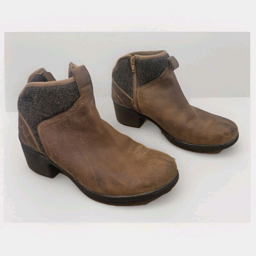 Women's Merrell Chateau Mid Pull Waterproof Boots Brown Suede Tweed Size 9.5